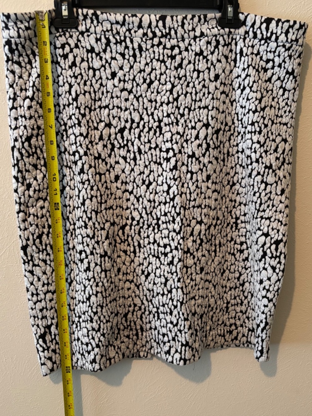 Michael Kors Women's A-line Cotton Blend Black/White Above Knee Skirt - Size XL - Picture 4 of 4